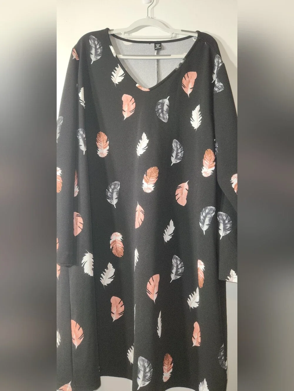 SHEIN Black Dress w/Peach and White Feather Print. 4XL Long Sleeves - Picture 2 of 7